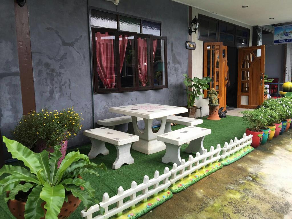 Sawang Guesthouse Ban Sawang Yai Exterior foto