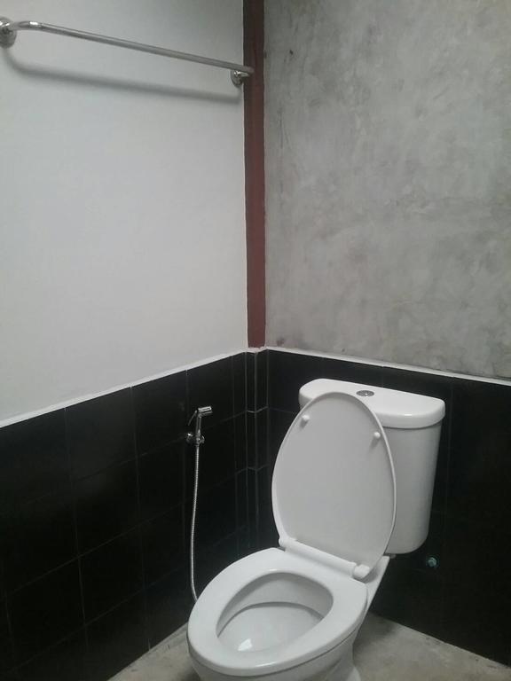 Sawang Guesthouse Ban Sawang Yai Exterior foto