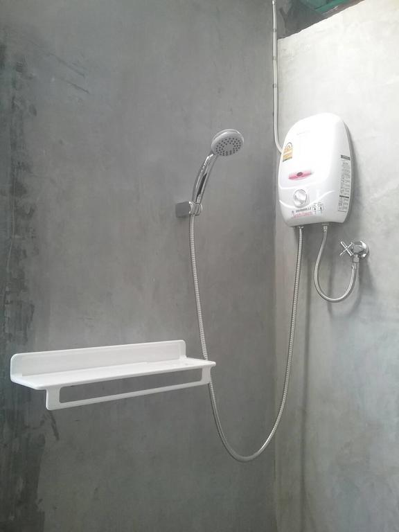 Sawang Guesthouse Ban Sawang Yai Exterior foto